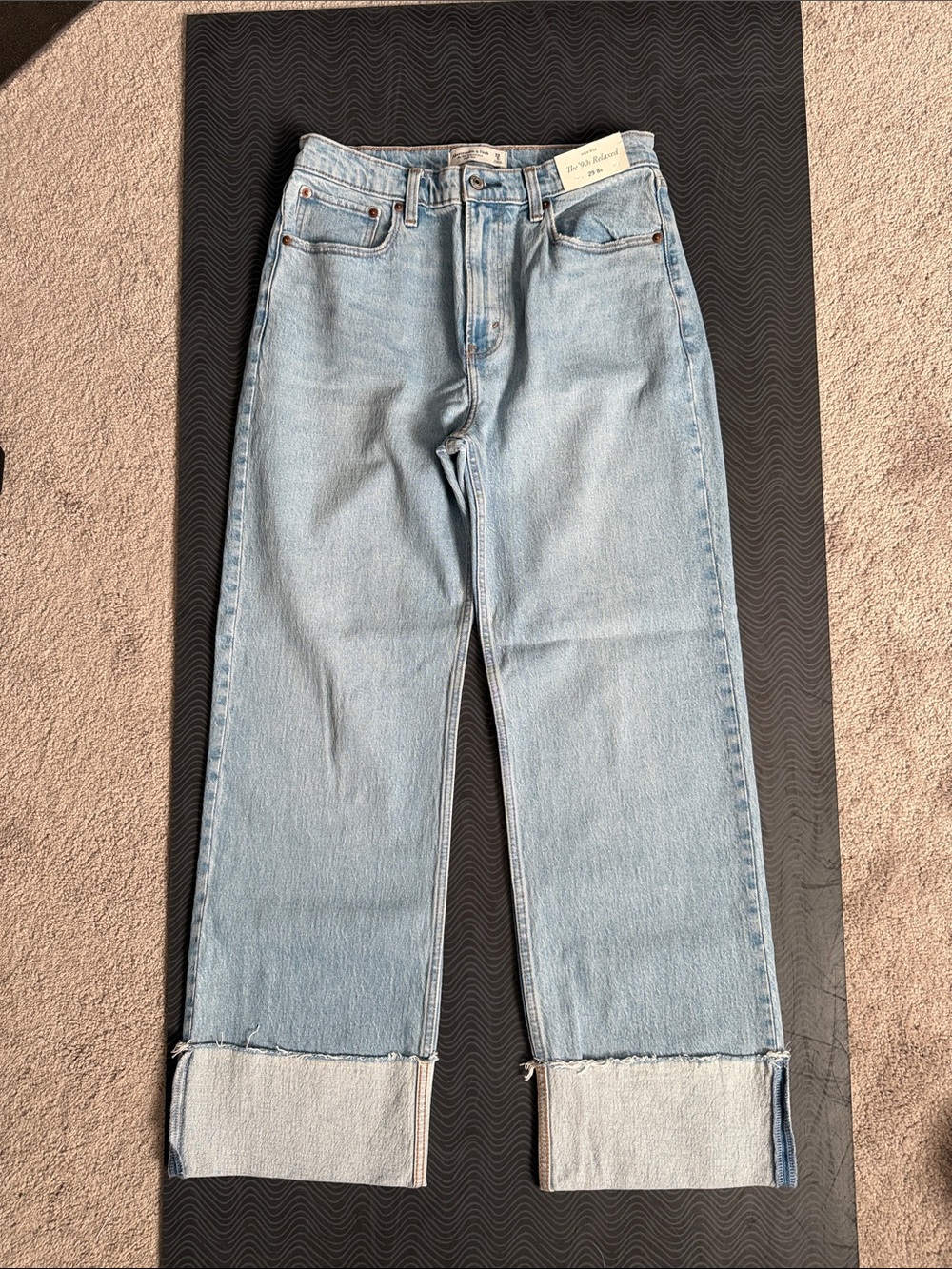 Abercrombie 90’s Relaxed Jean